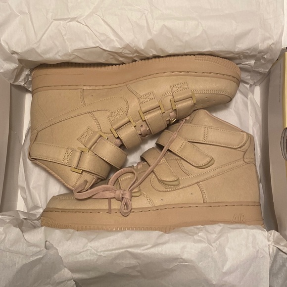Billie Eilish x Nike Air Force 1 High ‘07 Mushroom